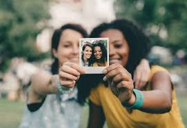 ADD-ON: PERSONALISED POLAROID TO YOUR GIFT BOX