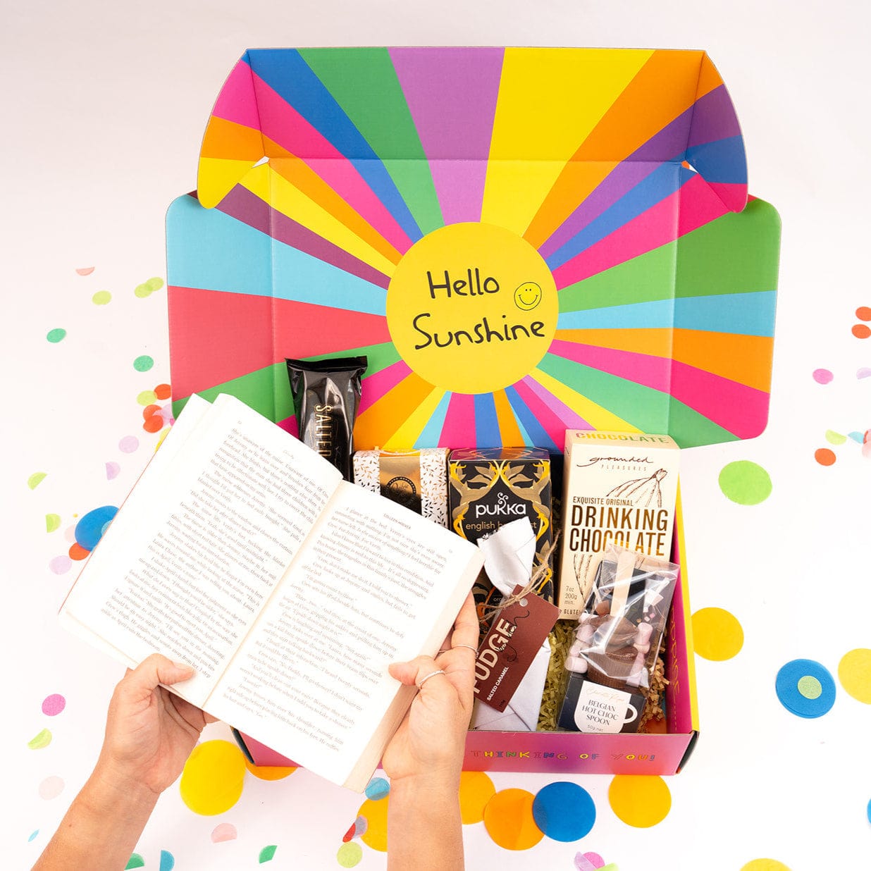 Book Lover’s & Treats Hamper