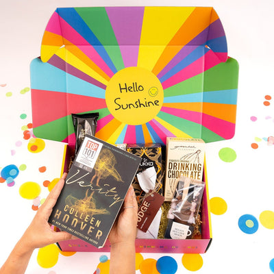 Book Lover’s & Treats Hamper
