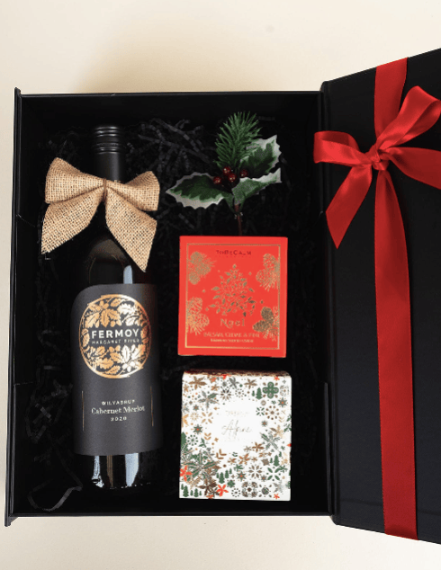 Wine & Christmas Scents Gift Hamper